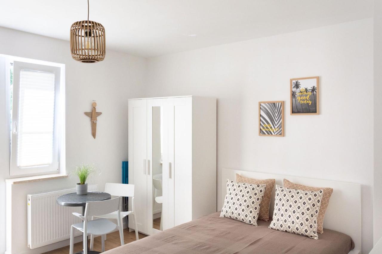 Ferienwohnung Dom Latarnika Jarosławiec Exterior foto